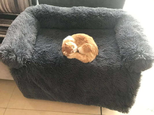Plush Washable Blanket for Pets - Removable Nest - King & Paws