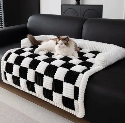 Cozy Plush Pet Bed - King & Paws